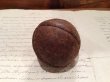 画像3: フランス古道具　革のボール　球 (3)