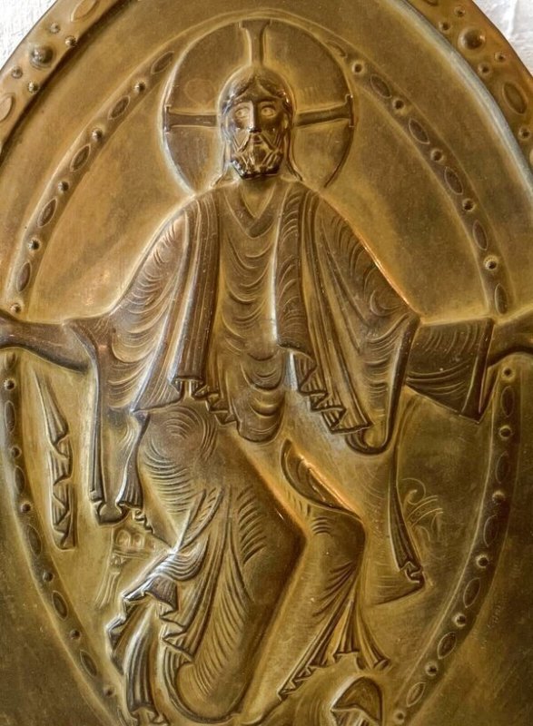 画像1: ロマネスク 聖霊降臨 キリスト レリーフ 19世紀 フランス アンティーク ヴェズレー 手打ち銅板 (1)